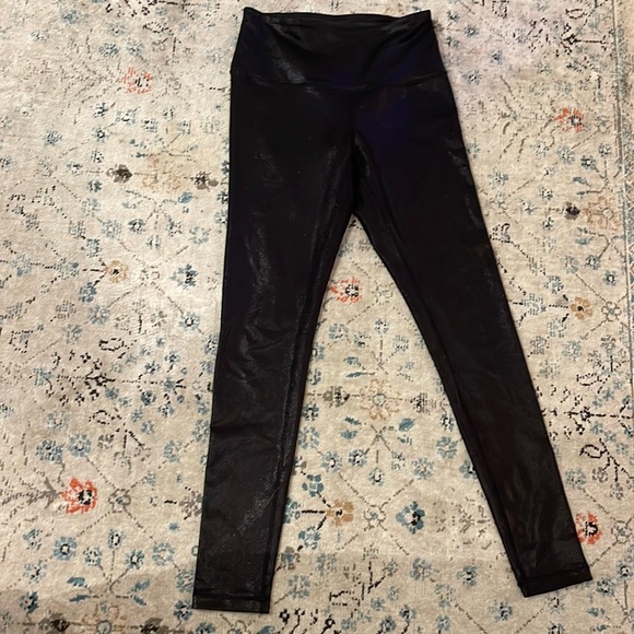 Zella black with a slight leather look legging - Picture 1 of 3